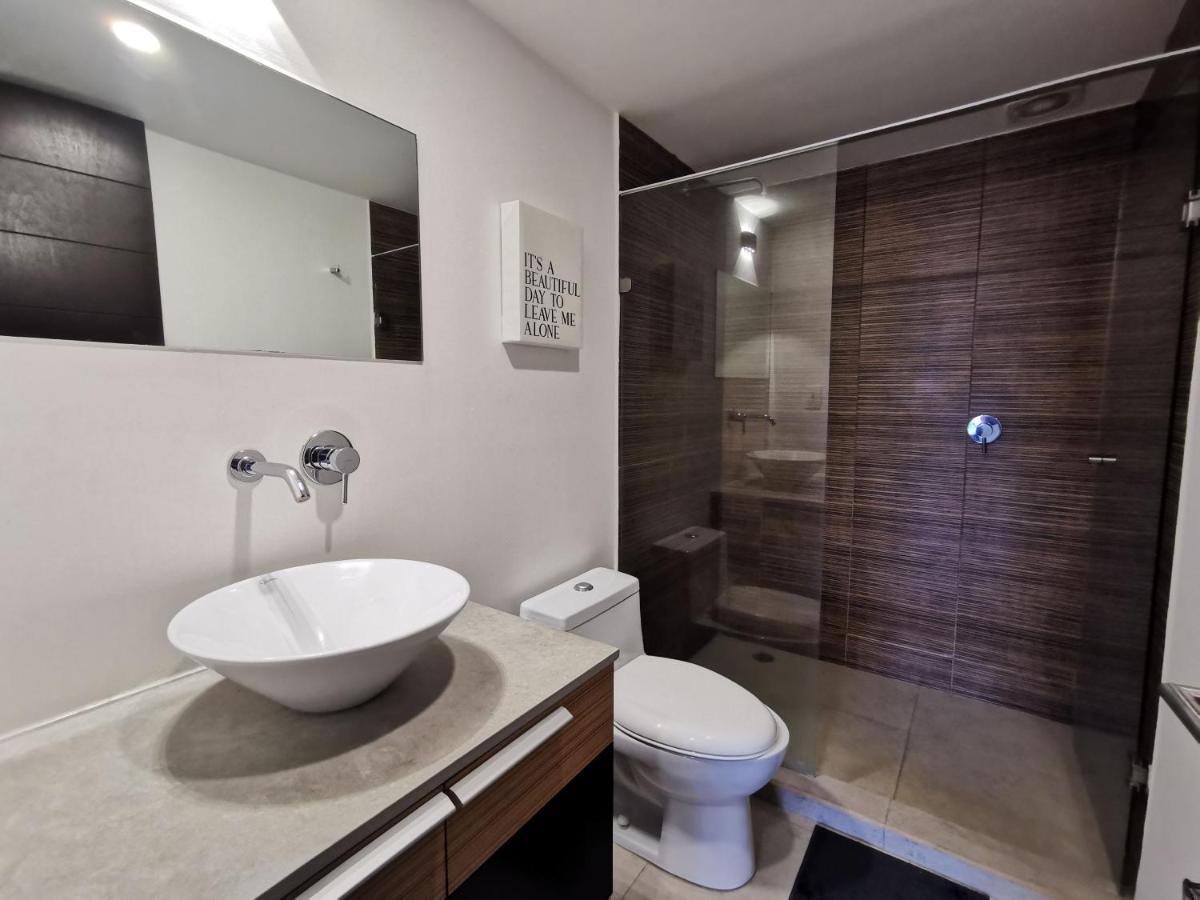 Centric Alure Apartments Мехико Экстерьер фото